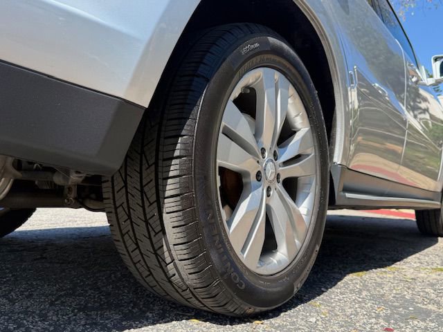 Used 2011 Mercedes-Benz GL 450 4MATIC image 16