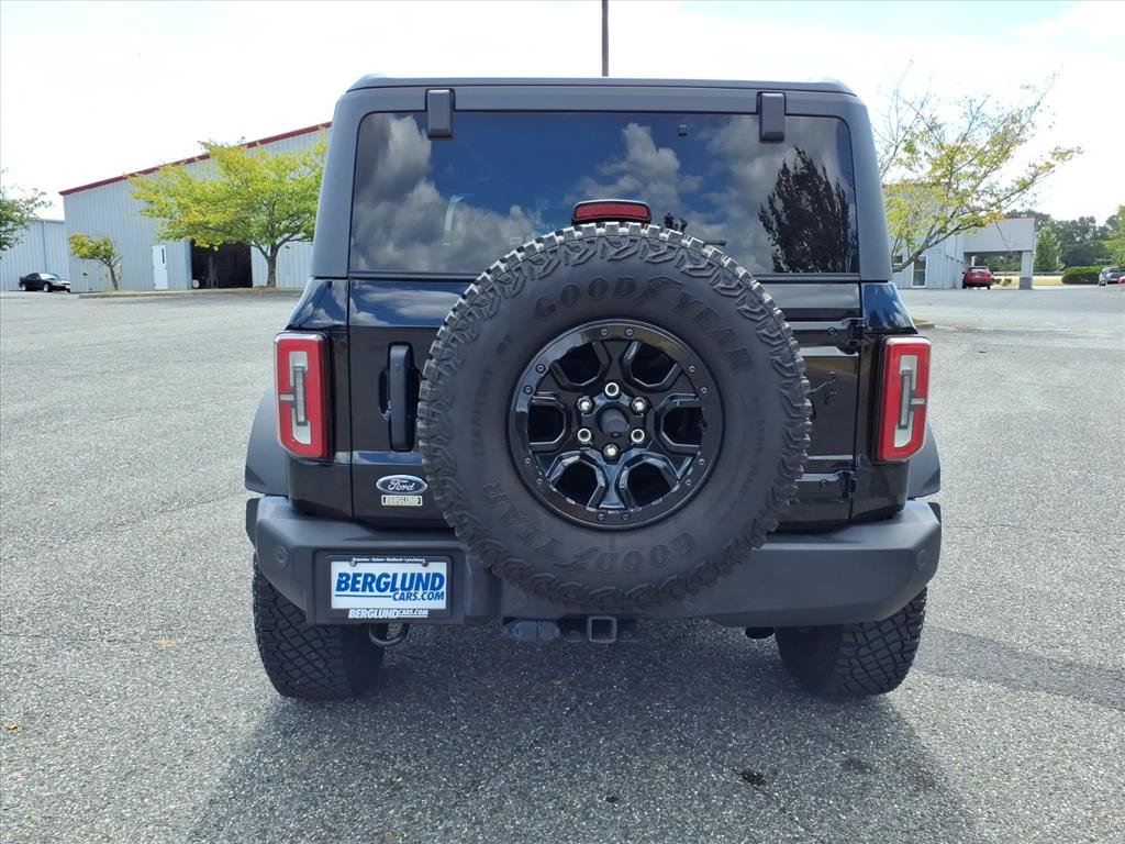 Used 2023 Ford Bronco Wildtrak AWD/4WD image 11