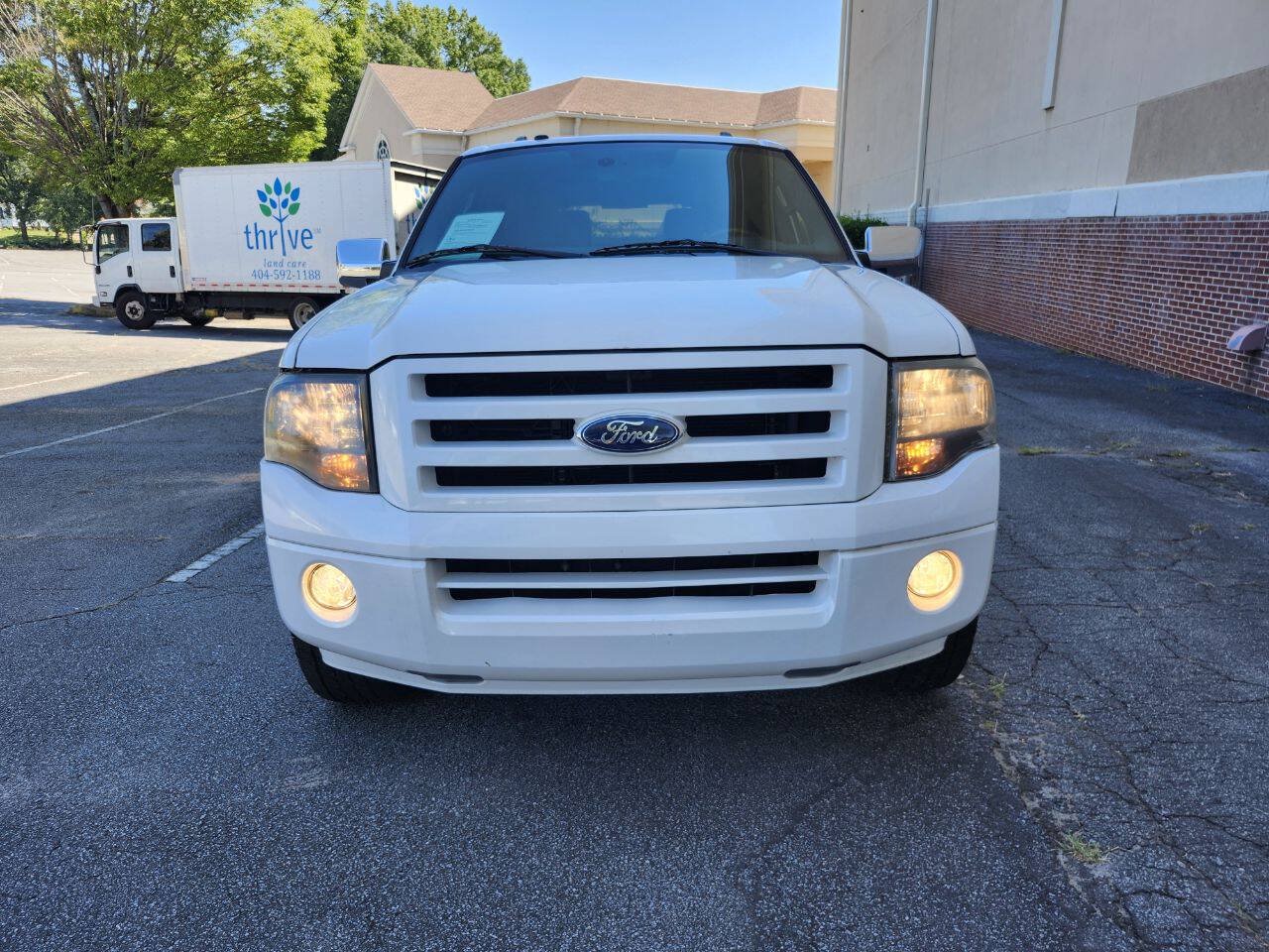 Used 2009 Ford Expedition Limited RWD image 3