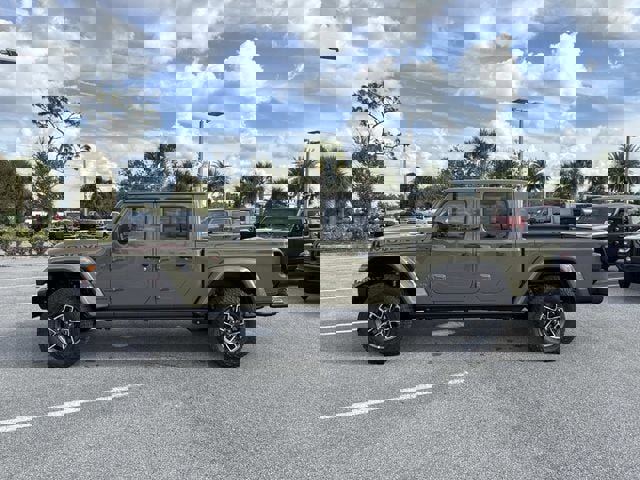 New 2026 Jeep Gladiator Mojave image 6