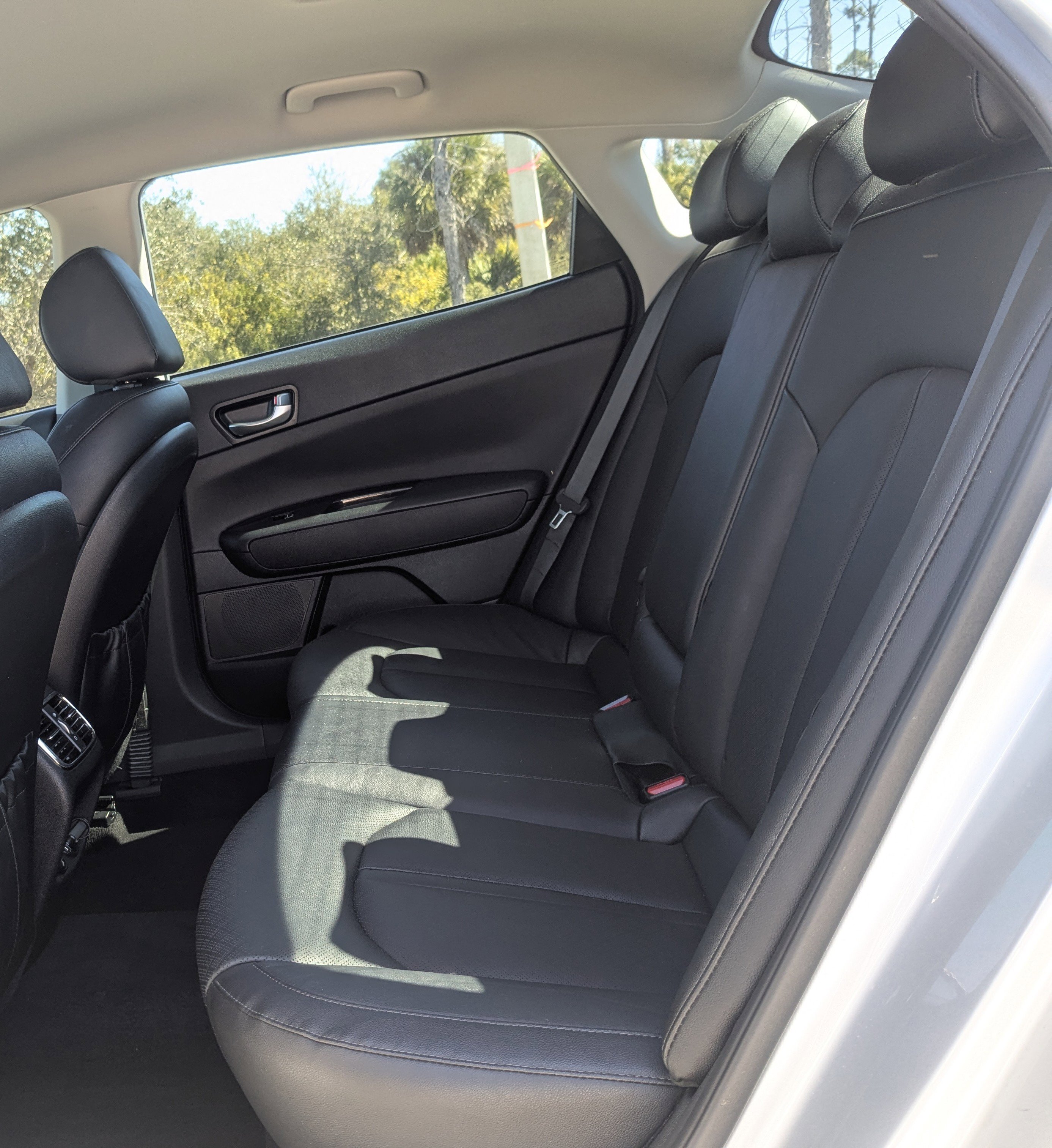 Used 2019 Kia Optima EX image 14