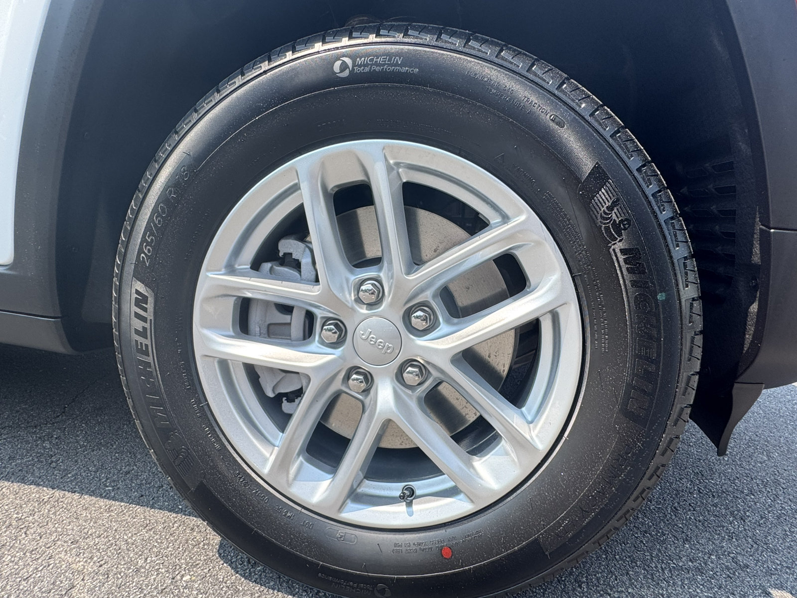 New 2026 Jeep Grand Cherokee L Laredo RWD image 14