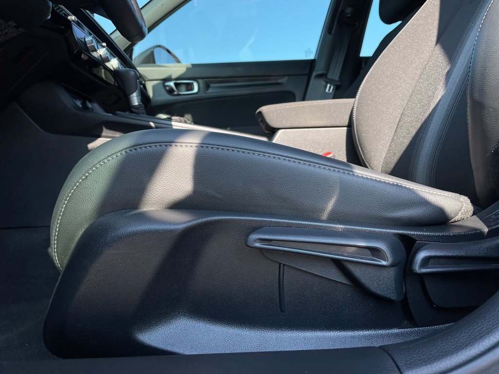 Certified 2025 Honda Civic Sport image 24