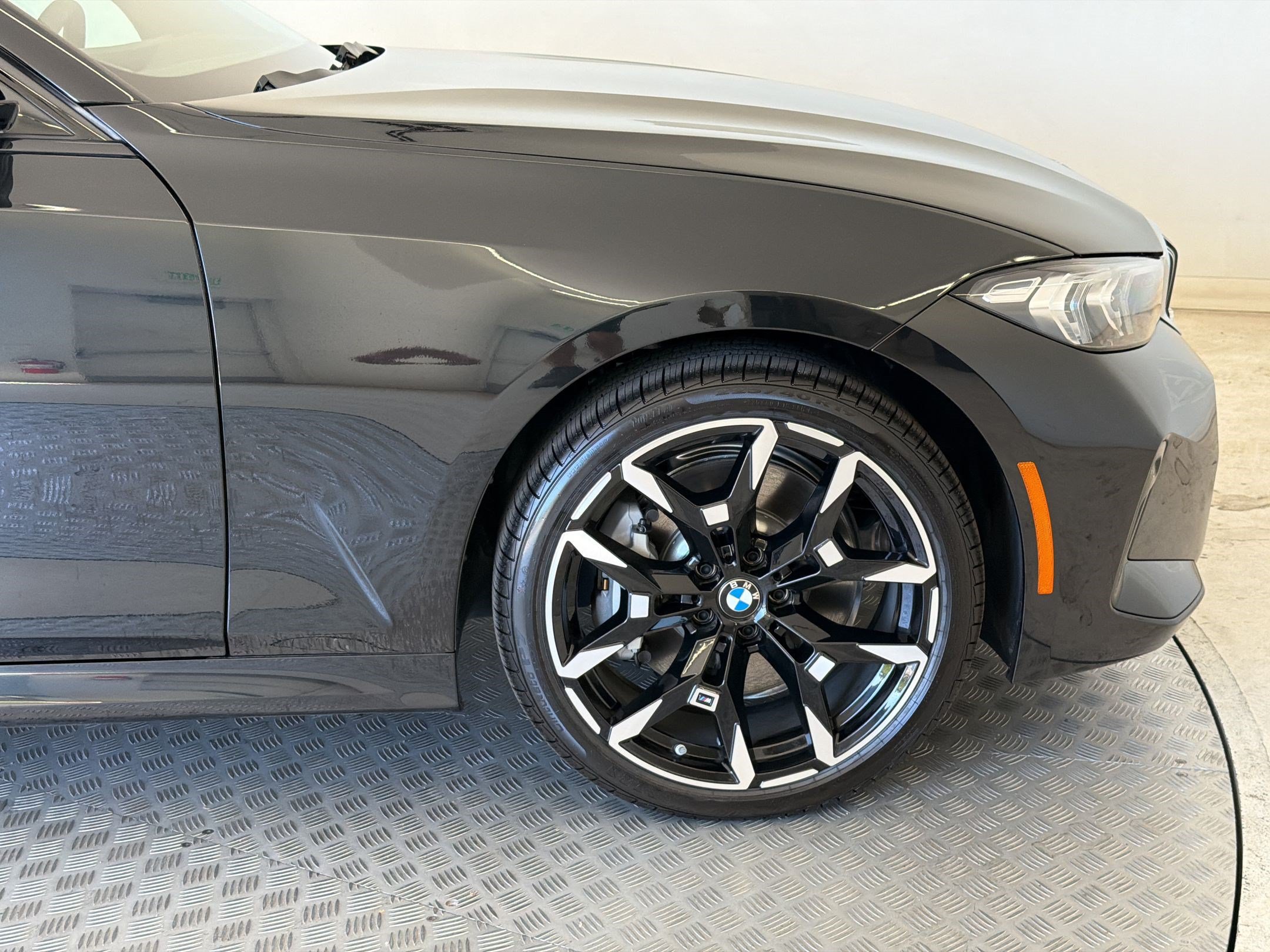 New 2026 BMW 330i xDrive Sedan w/ M Sport Package AWD/4WD image 13