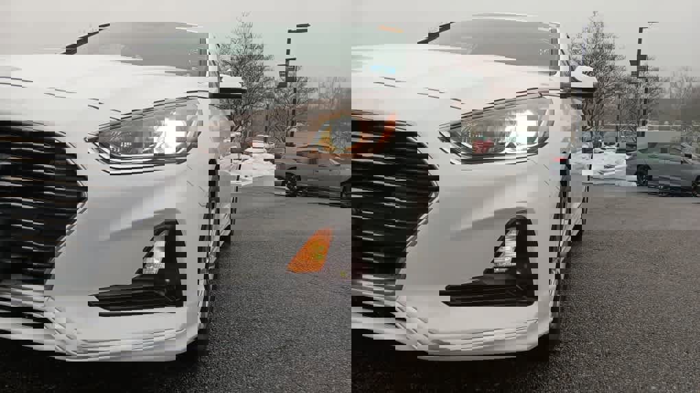 Used 2018 Hyundai Sonata SE w/ Cargo Package image 8