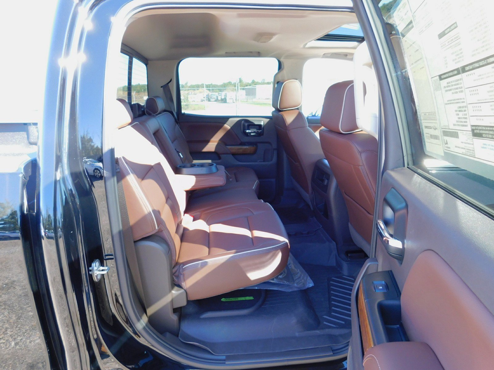 Used 2018 Chevrolet Silverado 1500 High Country image 43