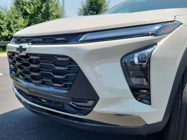 New 2026 Chevrolet Trax ACTIV w/ Driver Confidence Package FWD image 10
