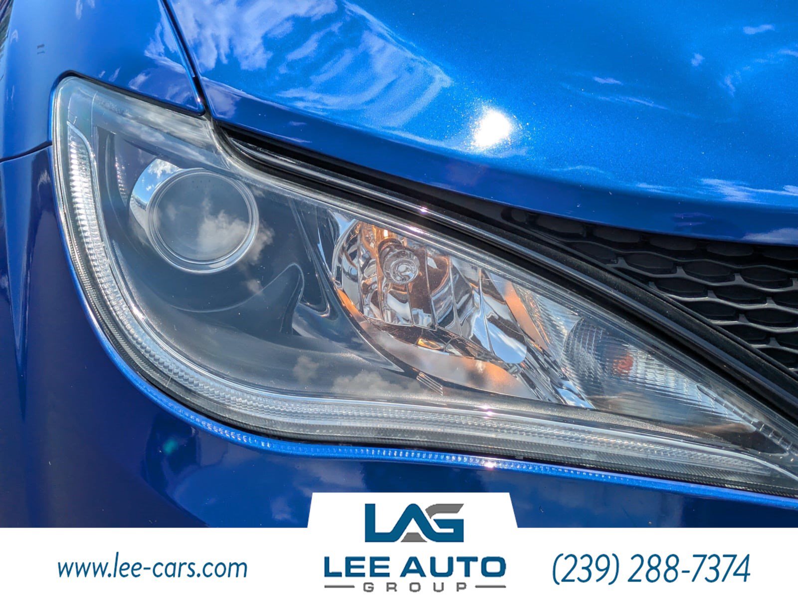 Used 2018 Chrysler Pacifica Touring-L w/ Premium Audio Group FWD image 8