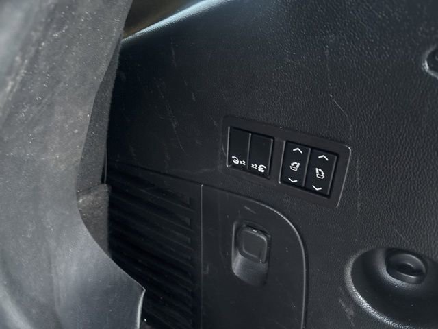 Used 2019 GMC Yukon SLT w/ Premium Edition AWD/4WD image 10