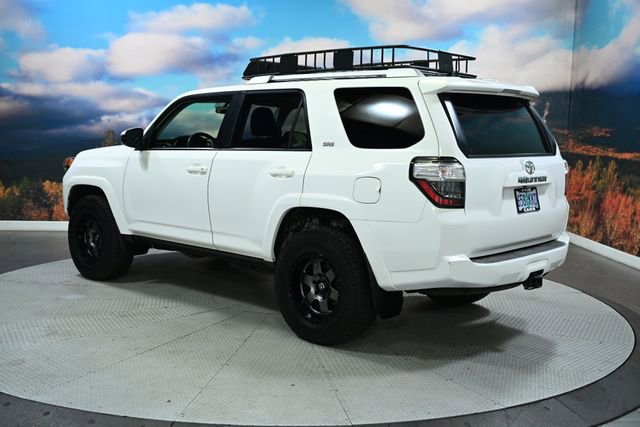 Used 2018 Toyota 4Runner SR5 image 5