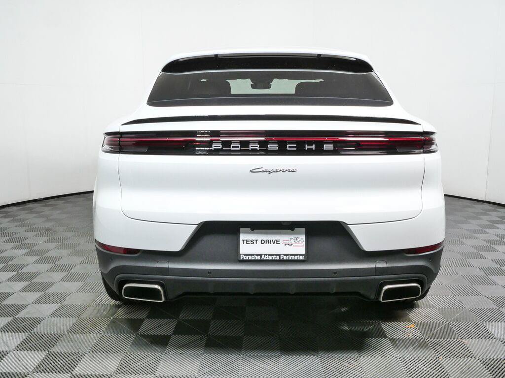 New 2026 Porsche Cayenne Coupe AWD/4WD image 31