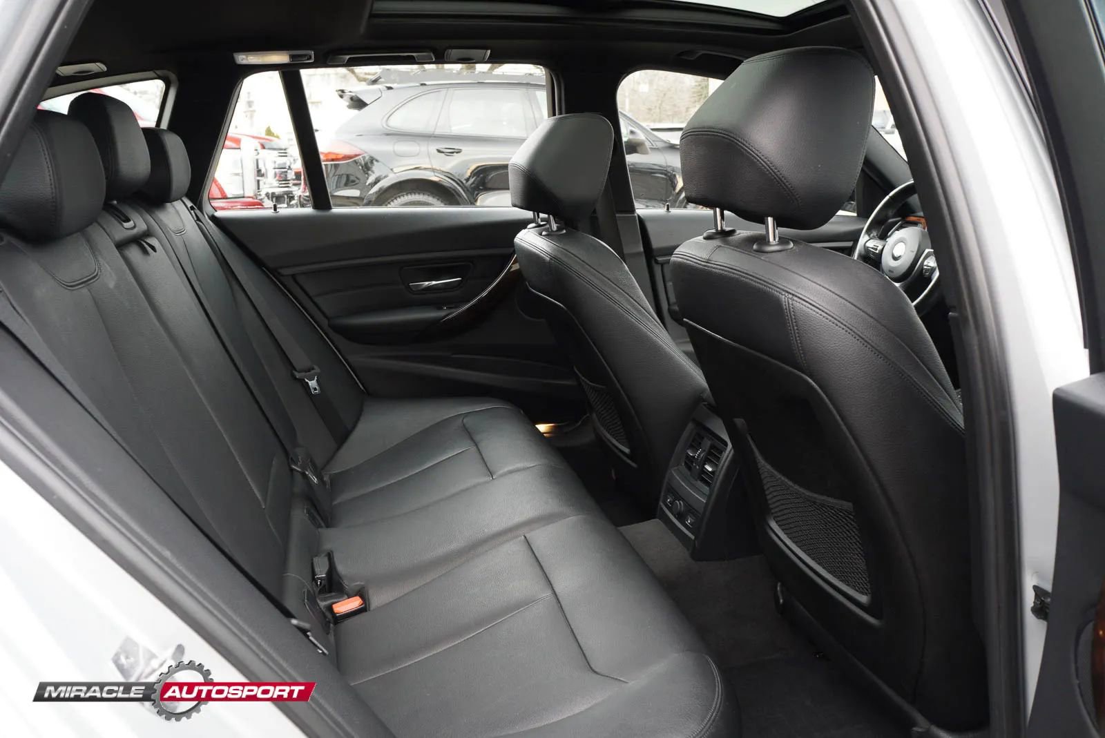 Used 2015 BMW 328i xDrive 328i xDrive Sport Wagon 4D image 37