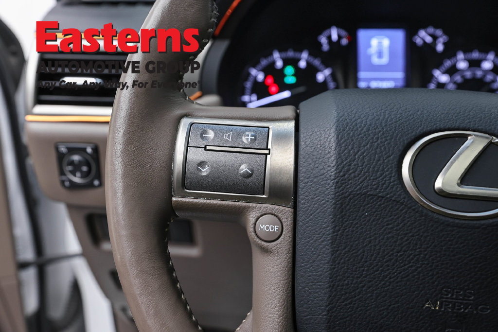 Used 2017 Lexus GX 460 Premium AWD/4WD image 16