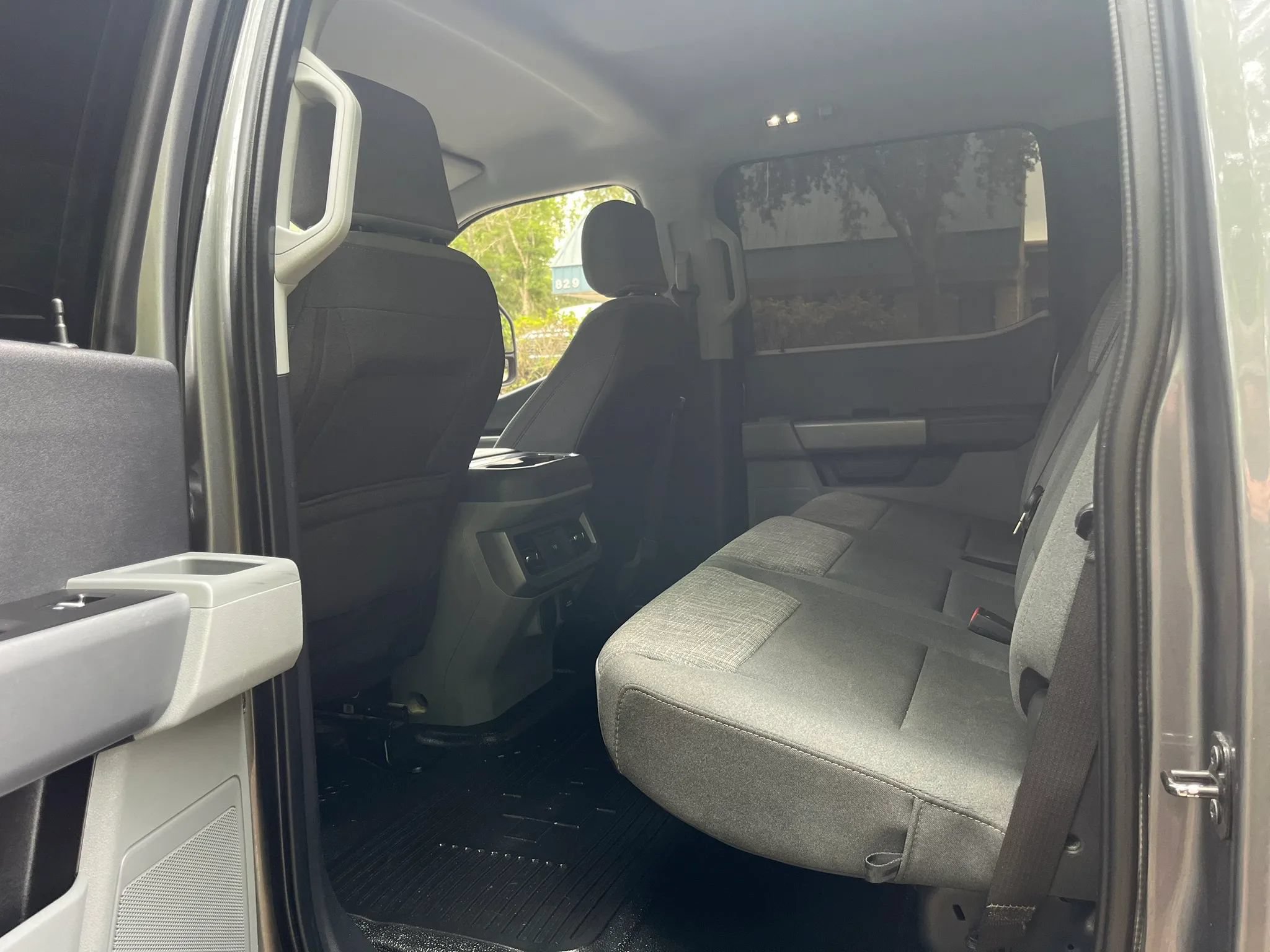Used 2024 Ford F250 XLT AWD/4WD image 17