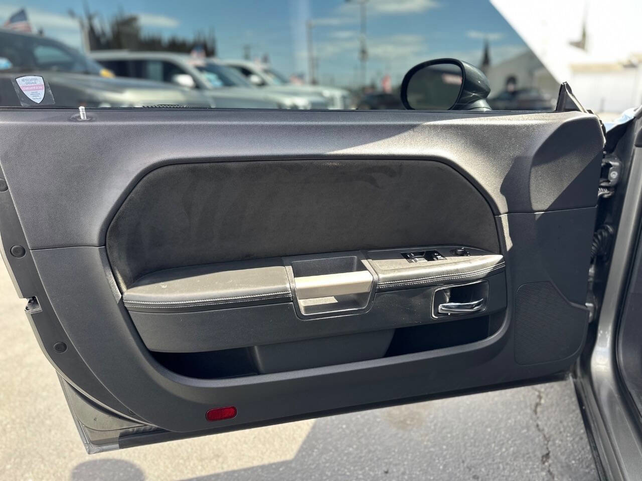 Used 2012 Dodge Challenger SRT8 image 8