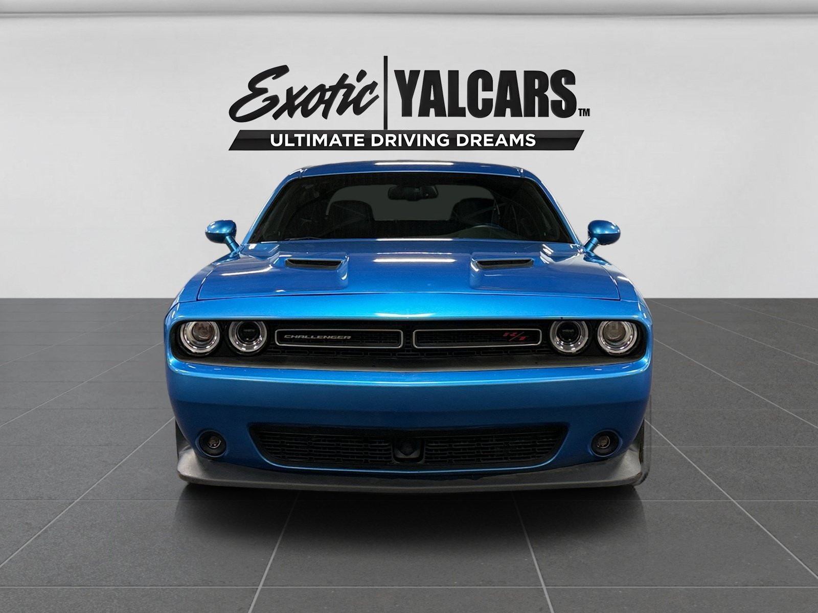 Used 2015 Dodge Challenger R/T Scat Pack w/ Leather Interior Group RWD image 8