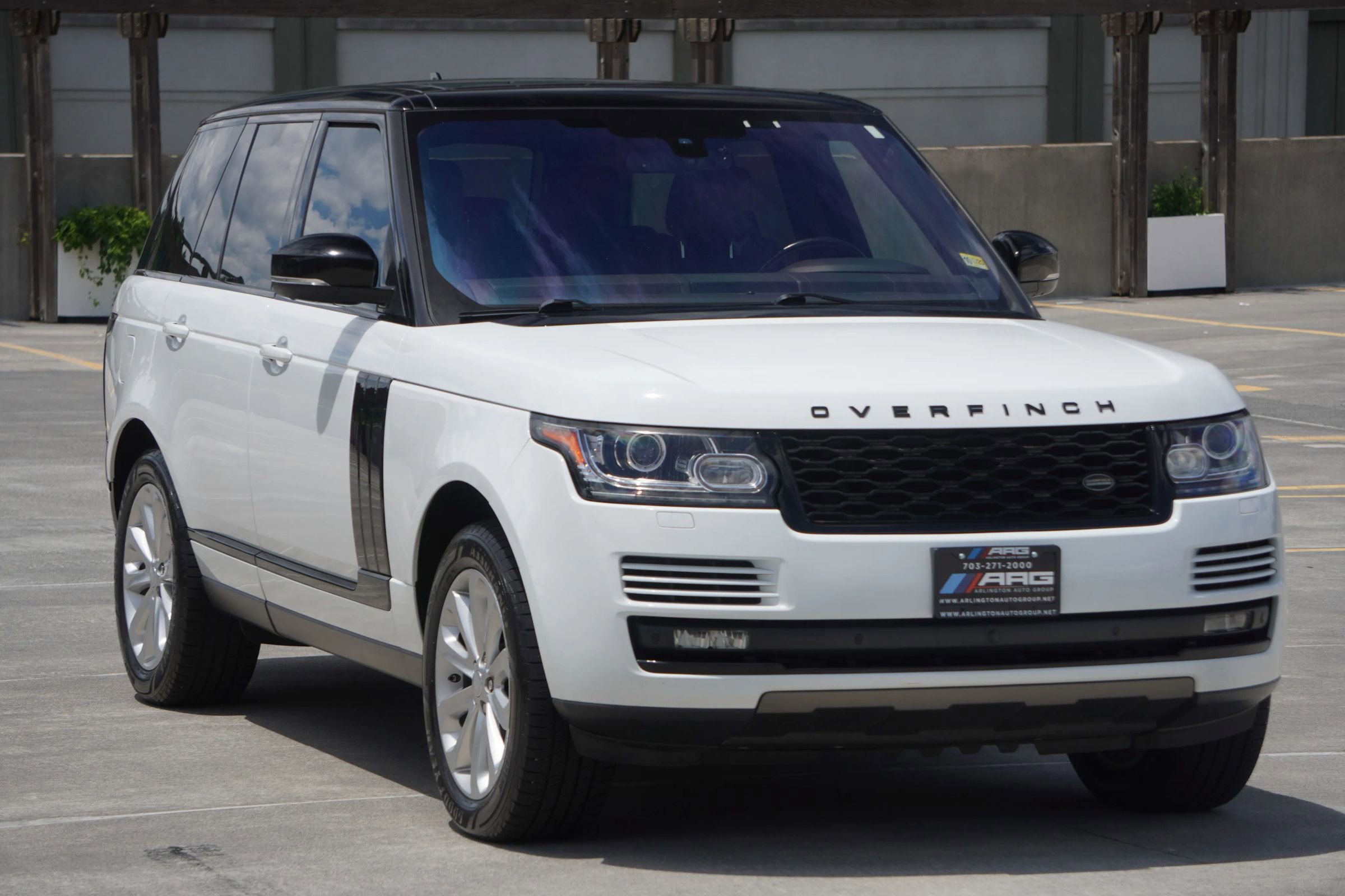 Used 2016 Land Rover Range Rover HSE image 28