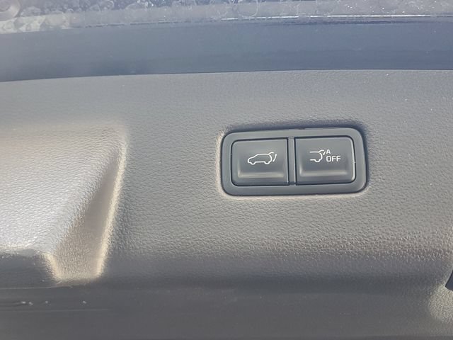 Certified 2025 Kia Carnival EX FWD image 7