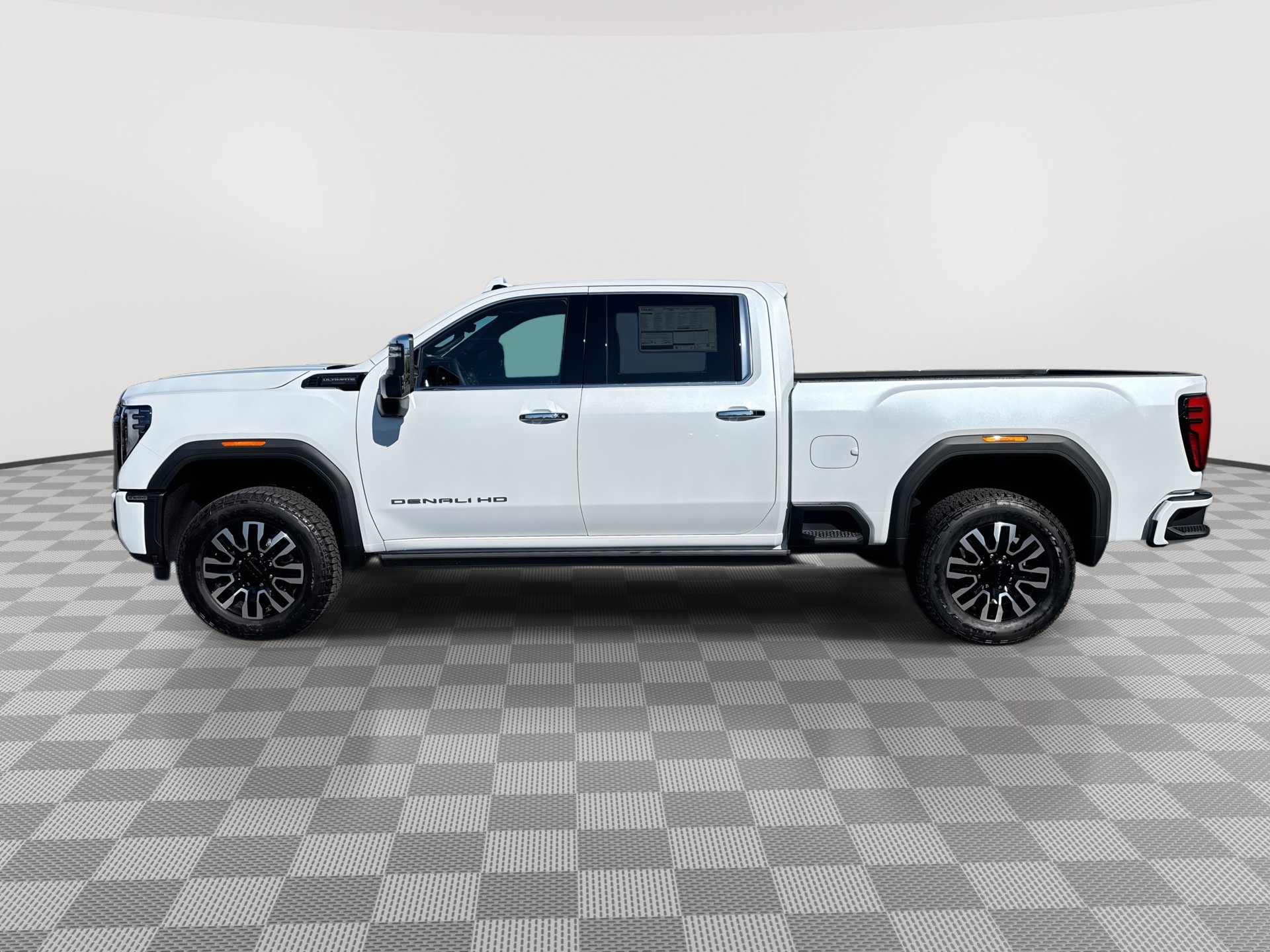 New 2026 GMC Sierra 2500 Denali Ultimate AWD/4WD image 5