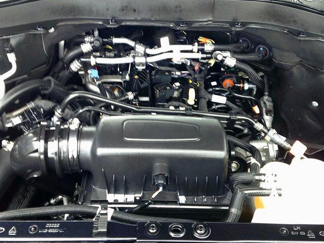 Used 2023 Ford Explorer XLT w/ Equipment Group 202A image 9