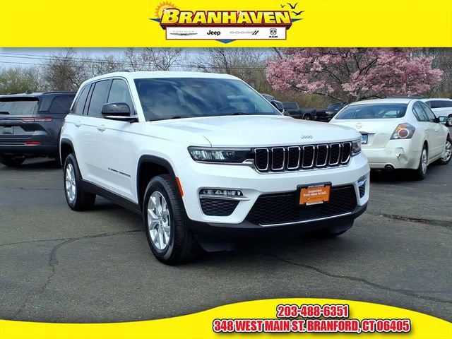 Certified 2023 Jeep Grand Cherokee Limited AWD/4WD image 1