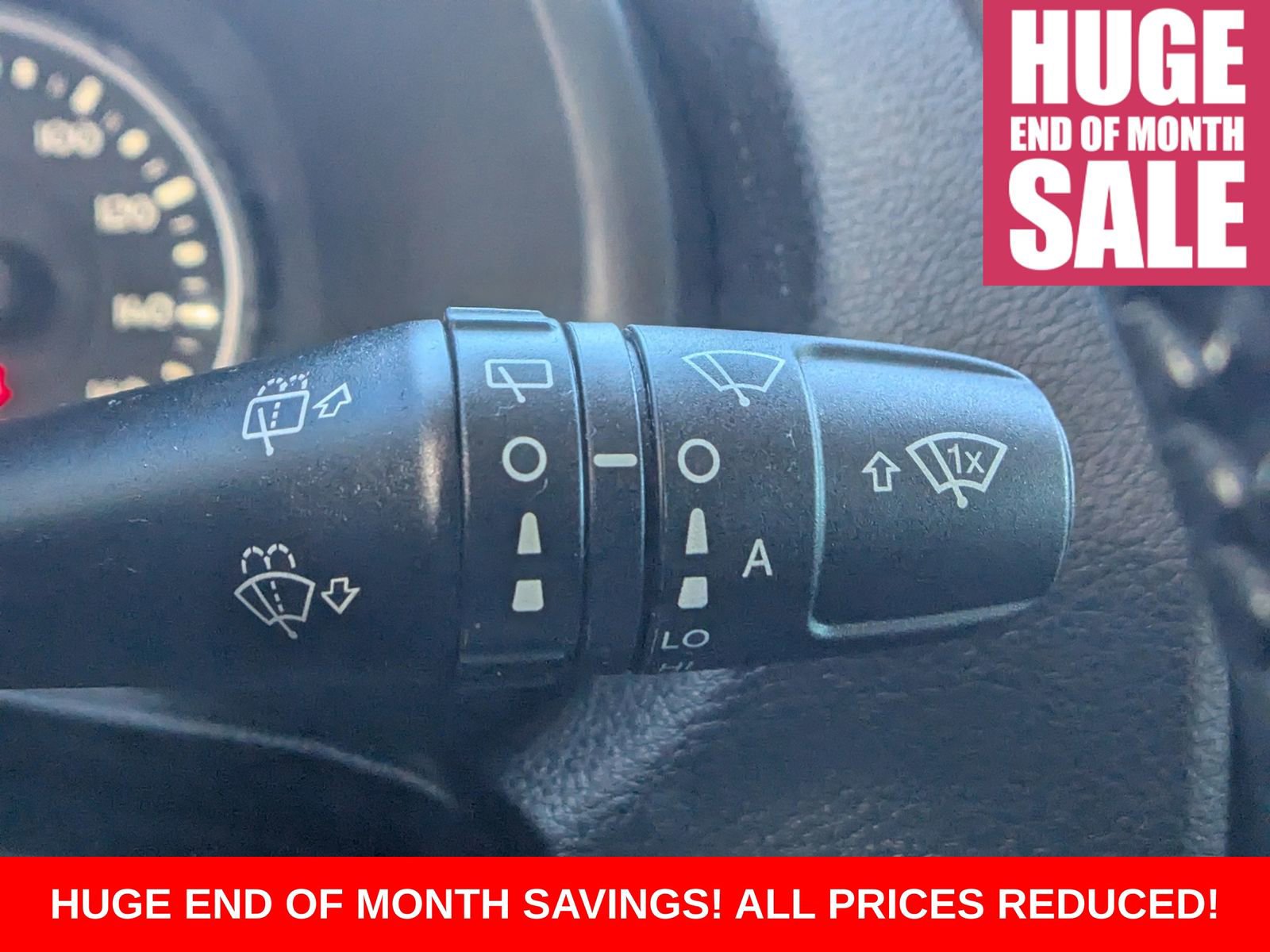 Used 2017 Jeep Renegade Latitude w/ Safety & Security Group image 35