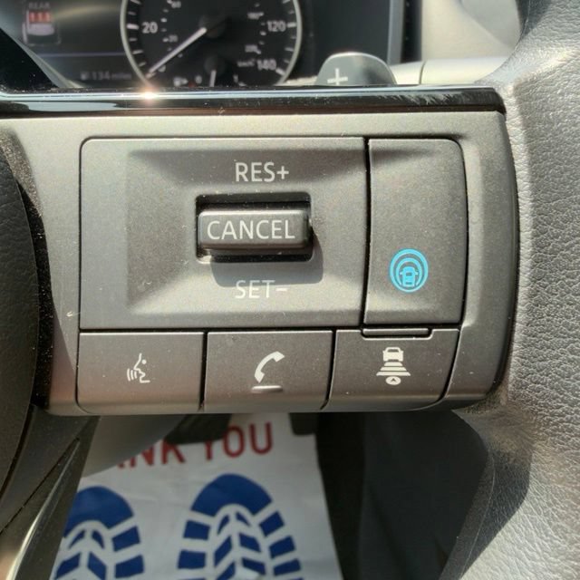 Used 2023 Nissan Rogue SV AWD/4WD image 24