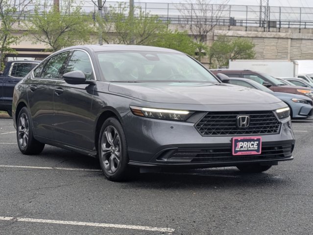 Used 2025 Honda Accord EX-L video 3