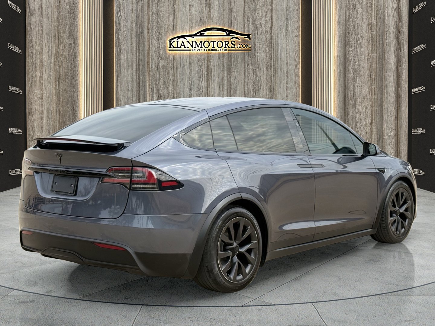 Used 2023 Tesla Model X AWD/4WD image 10