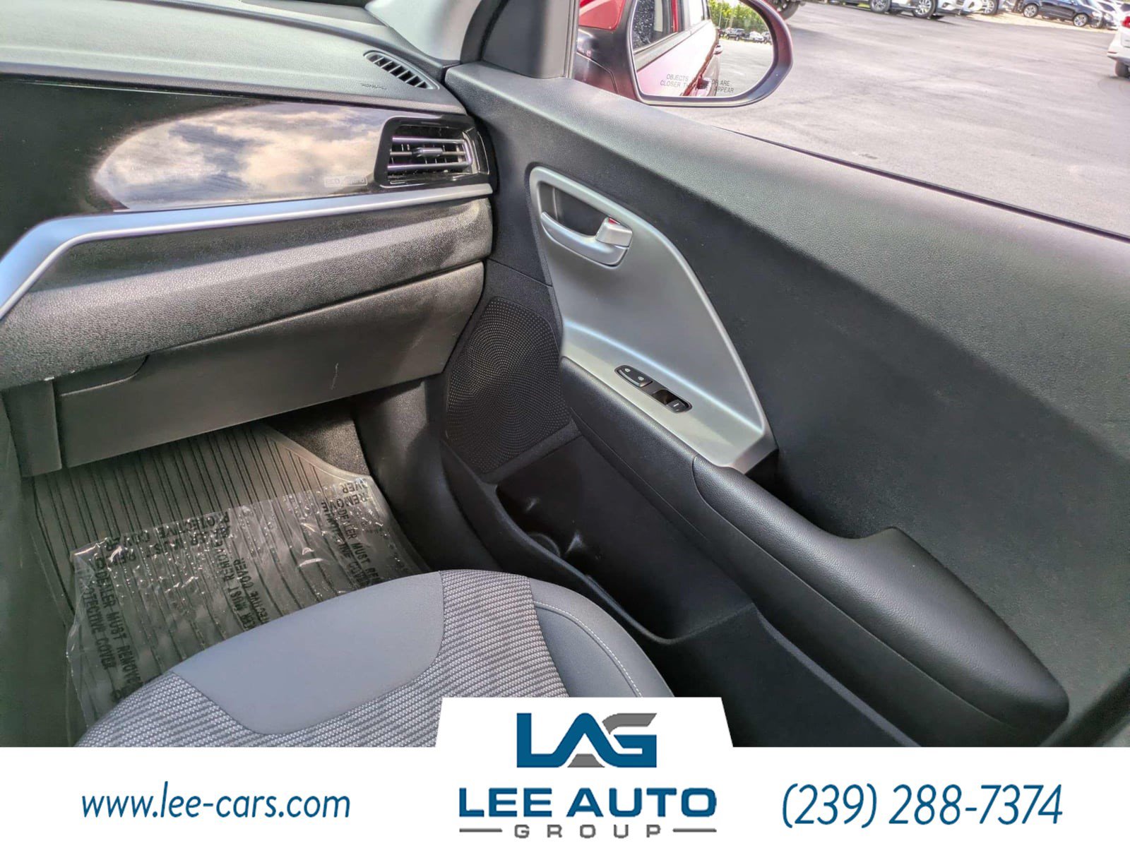 Used 2020 Kia Niro LX FWD image 15