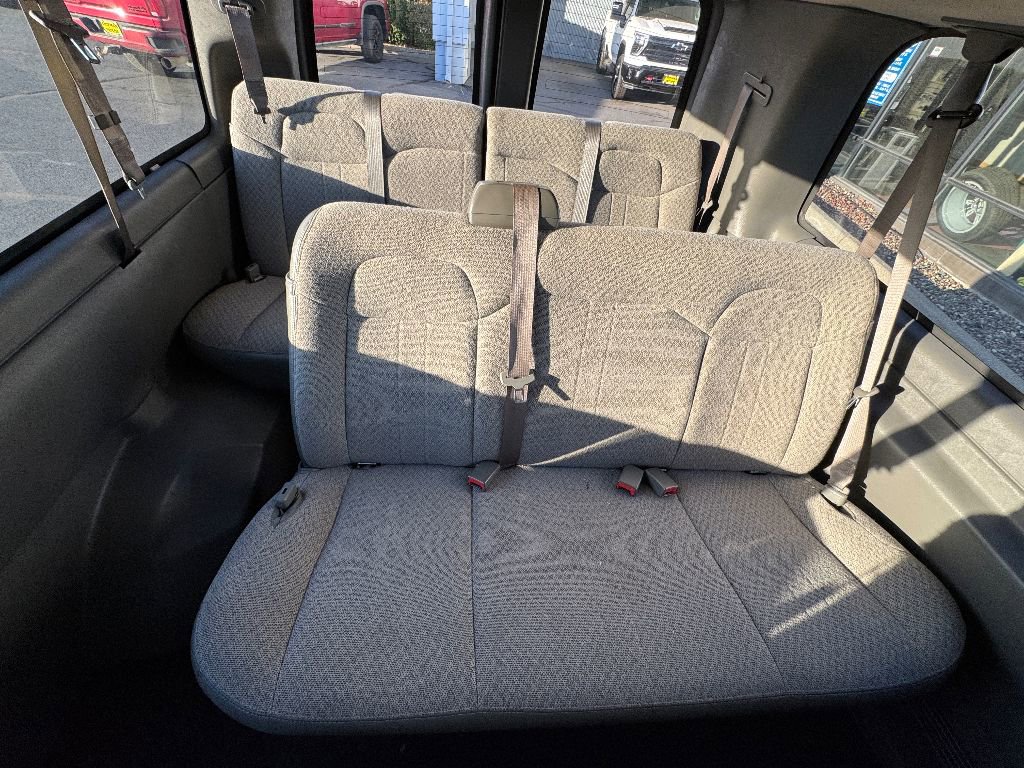 Used 2021 Chevrolet Express 3500 LT w/ LT Preferred Equipment Group image 11