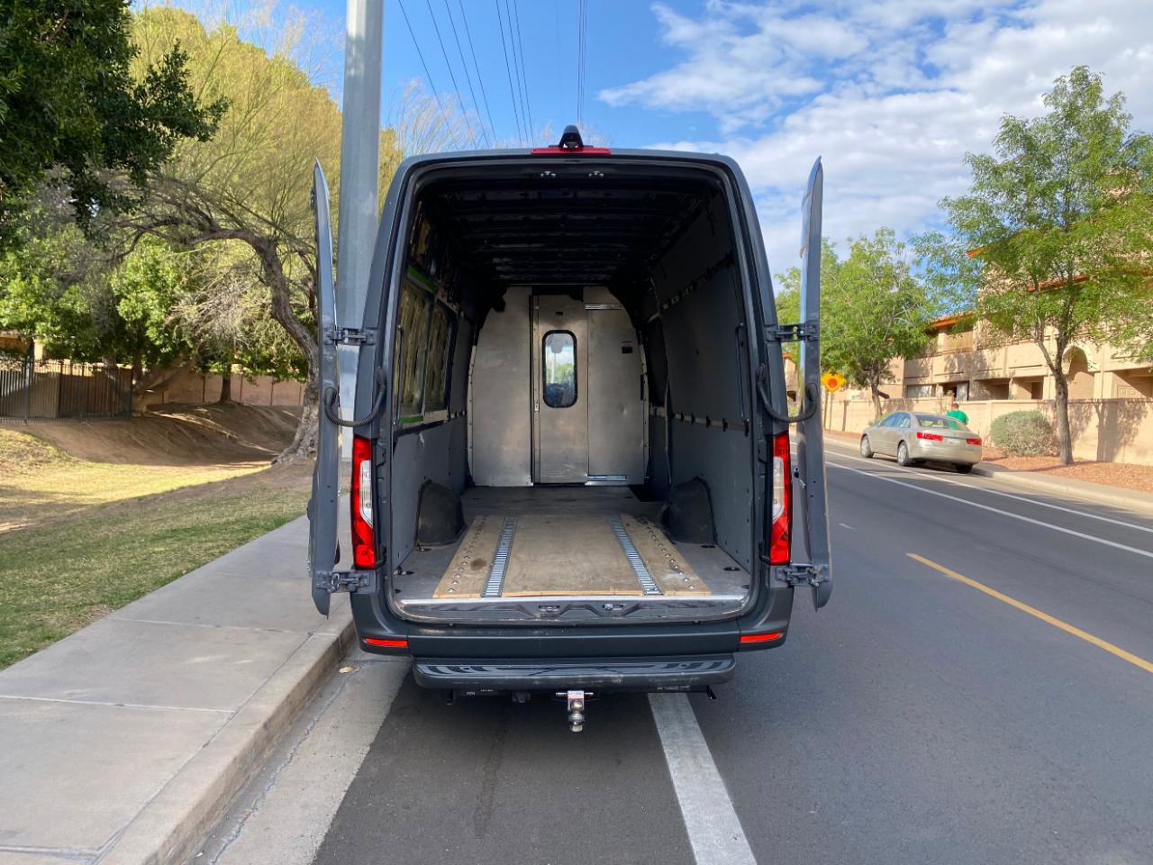 Used 2023 Mercedes-Benz Sprinter 2500 image 8