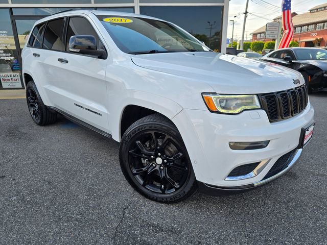Used 2017 Jeep Grand Cherokee Summit AWD/4WD image 2
