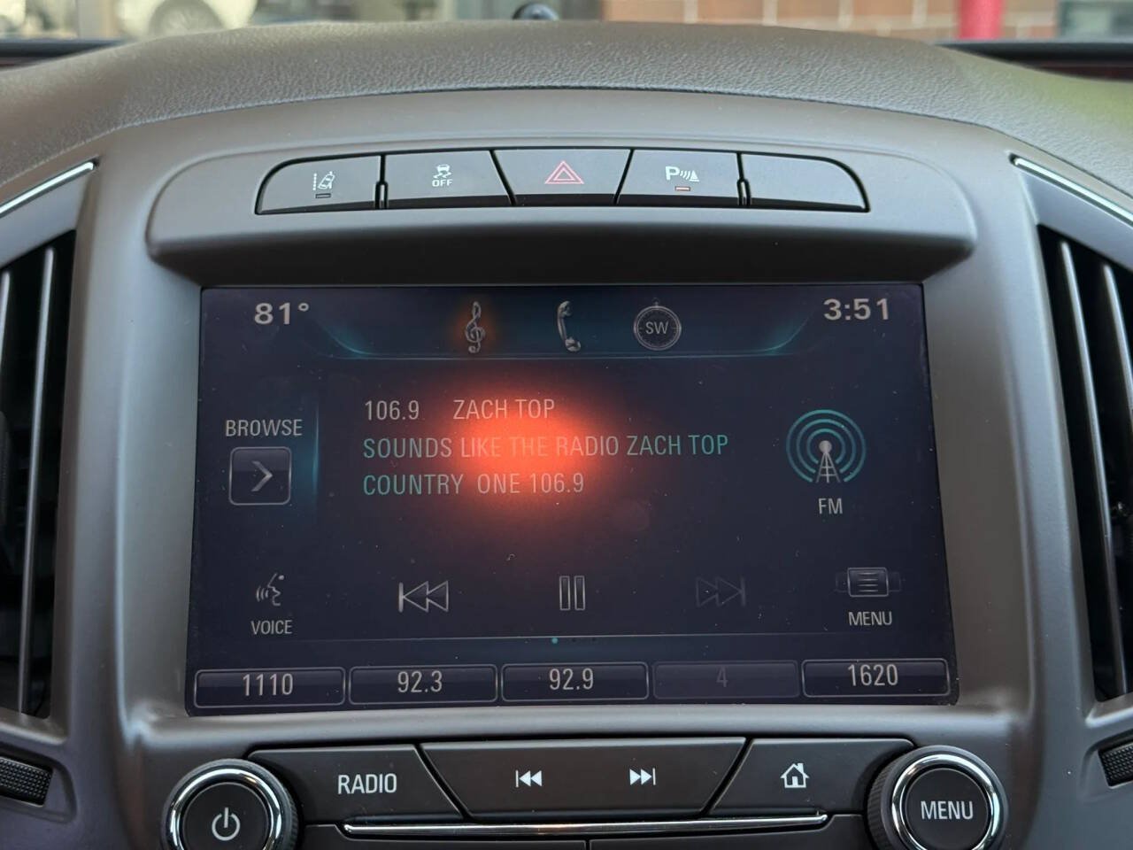 Used 2015 Buick Regal Premium w/ Driver Confidence Package #2 FWD image 8