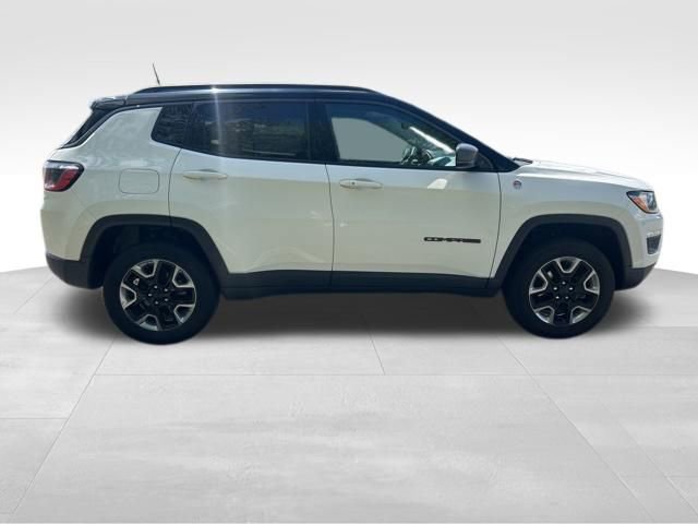 Used 2018 Jeep Compass Trailhawk w/ Navigation Group AWD/4WD image 6