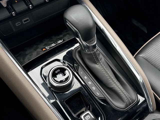 Certified 2023 GMC Canyon Denali AWD/4WD image 20