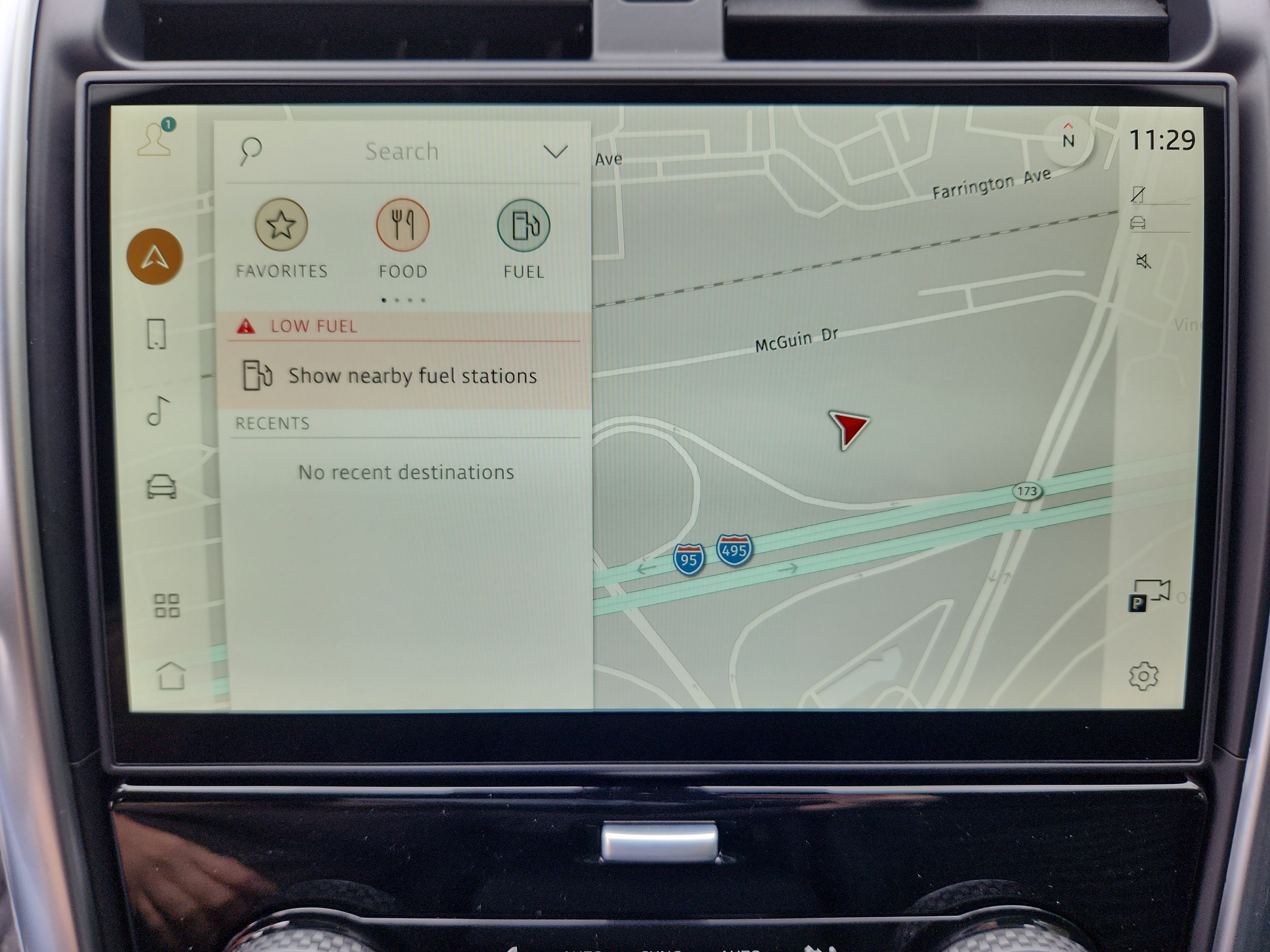 New 2025 Land Rover Discovery S image 21