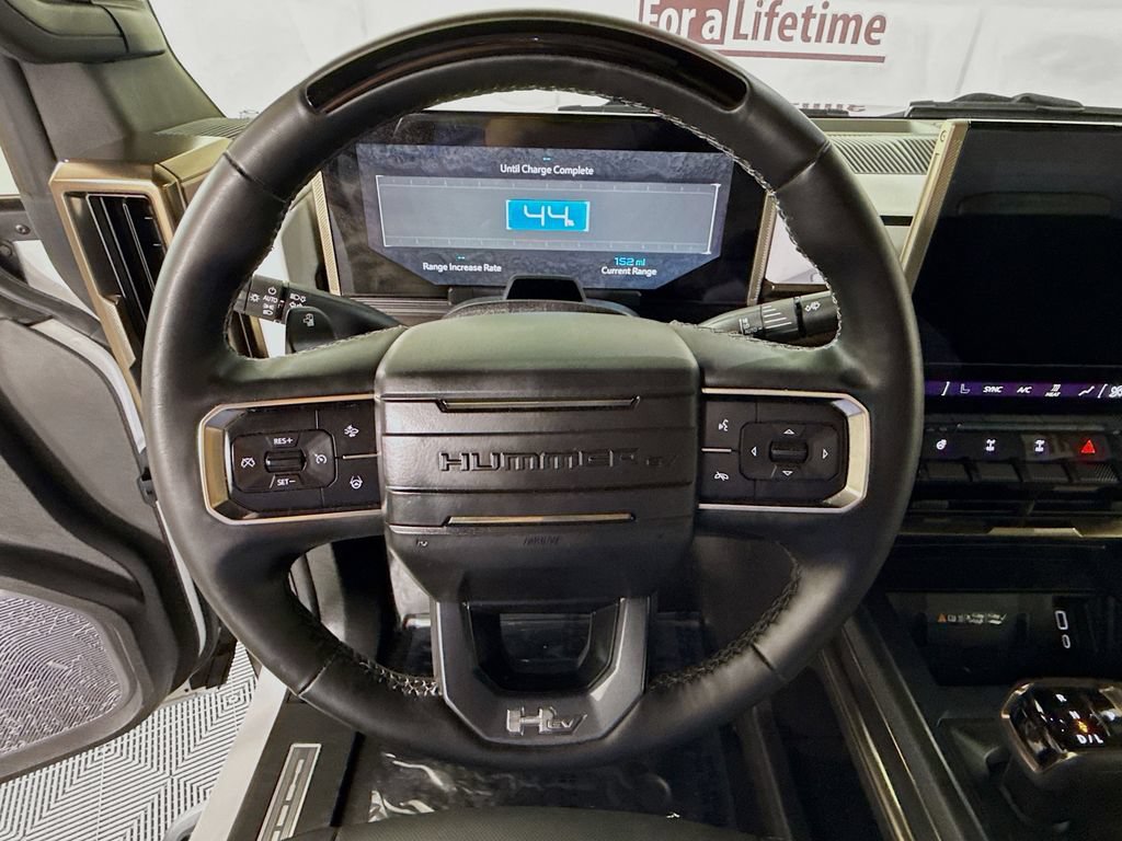 Used 2025 GMC Hummer EV 2X w/ Extreme Off-Road Package AWD/4WD image 22