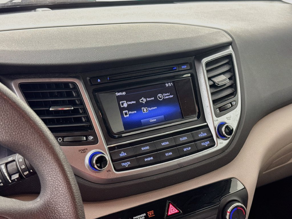 Used 2018 Hyundai Tucson SE FWD image 32
