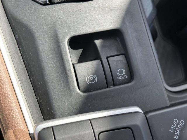 Used 2024 Toyota Grand Highlander AWD image 40