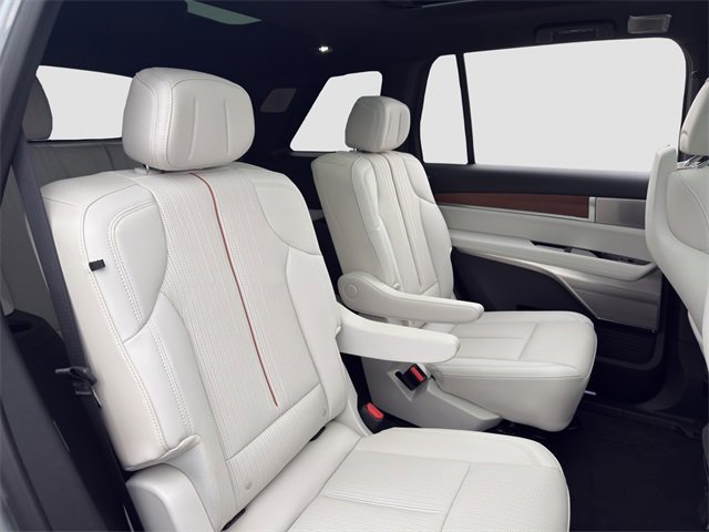 Used 2026 Cadillac Vistiq Sport image 28