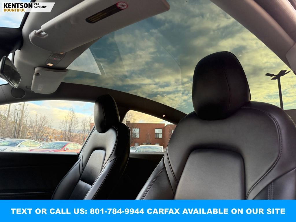 Used 2020 Tesla Model Y Long Range image 18