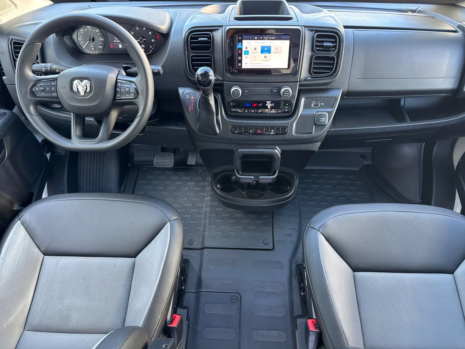 Used 2026 RAM ProMaster 2500 w/ Convenience Group FWD image 12
