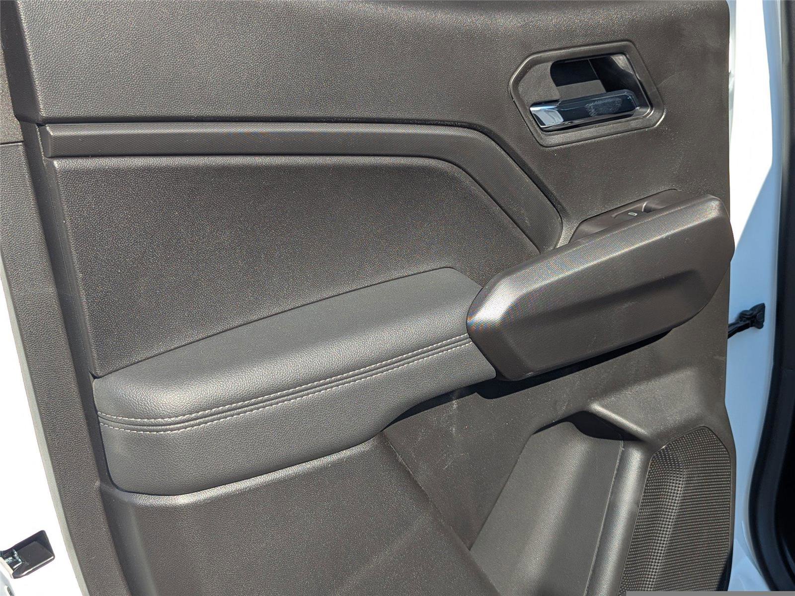 New 2026 GMC Canyon Elevation w/ Convenience Package image 11