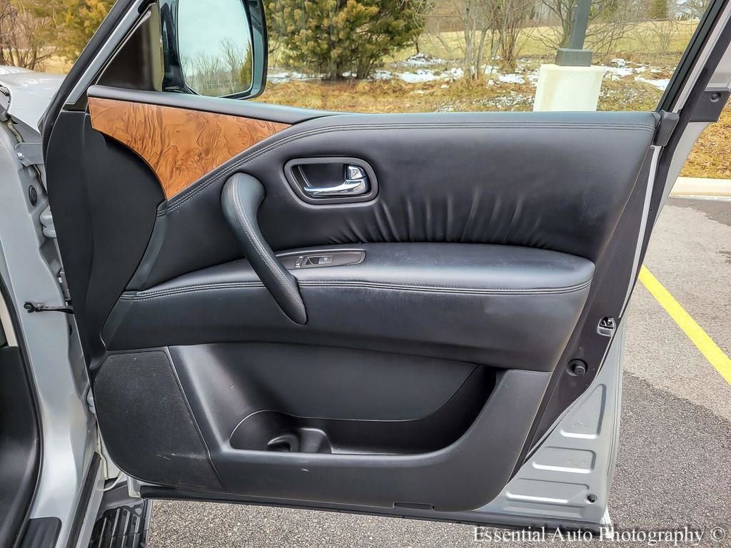 Used 2024 Nissan Armada SL image 34