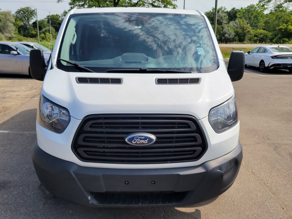 Used 2019 Ford Transit 150 130 Low Roof RWD image 9