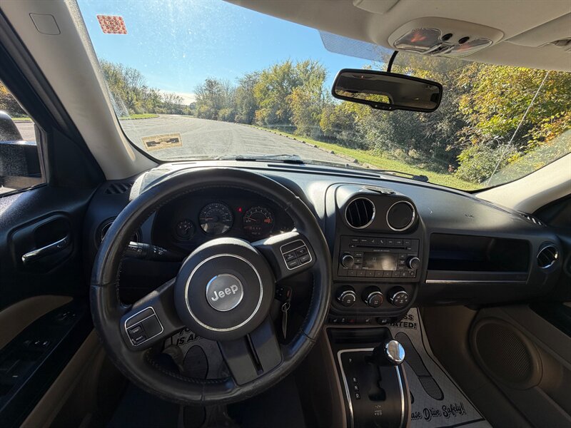 Used 2014 Jeep Patriot High Altitude FWD image 16
