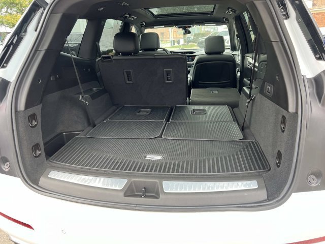 Certified 2024 Cadillac XT6 Luxury w/ LPO, Floor Liner Package AWD/4WD image 10