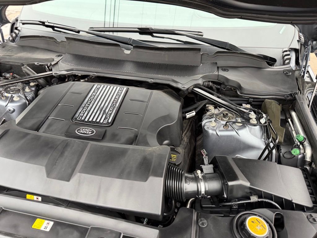 Used 2019 Land Rover Range Rover HSE AWD/4WD image 9