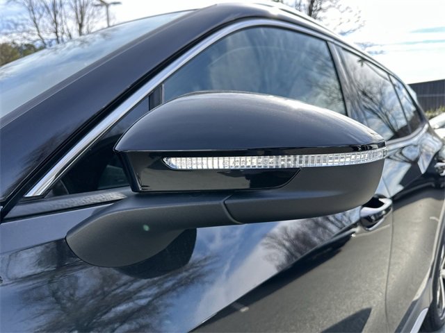 New 2026 Volkswagen Tiguan SE image 10